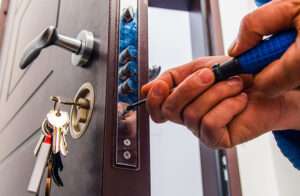 hiring a professional locksmith company